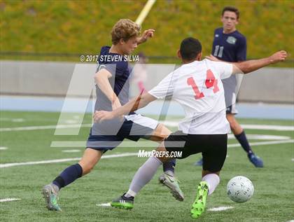Thumbnail 1 in Del Norte vs. Hoover (CIF SDS Division 3 Final) photogallery.