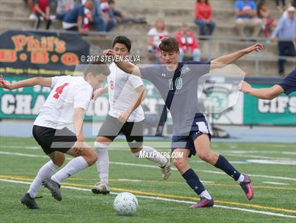 Thumbnail 1 in Del Norte vs. Hoover (CIF SDS Division 3 Final) photogallery.