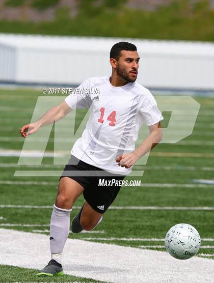 Thumbnail 2 in Del Norte vs. Hoover (CIF SDS Division 3 Final) photogallery.