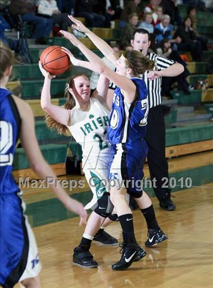 Thumbnail 3 in Knoxville Catholic vs Karns (Pilot Food-Mart Classic) photogallery.