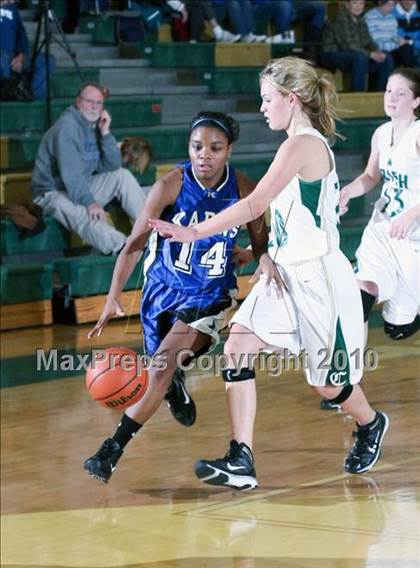 Thumbnail 2 in Knoxville Catholic vs Karns (Pilot Food-Mart Classic) photogallery.