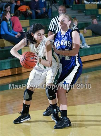 Thumbnail 2 in Knoxville Catholic vs Karns (Pilot Food-Mart Classic) photogallery.