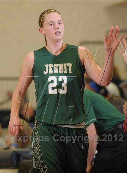 Thumbnail 3 in West Linn vs. Jesuit (Nike Interstate Shootout) photogallery.