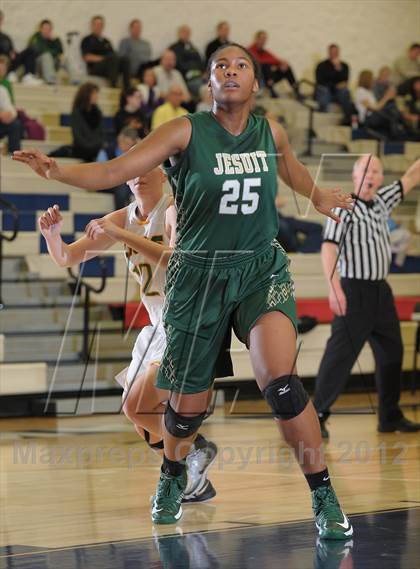 Thumbnail 1 in West Linn vs. Jesuit (Nike Interstate Shootout) photogallery.