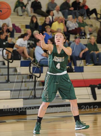 Thumbnail 1 in West Linn vs. Jesuit (Nike Interstate Shootout) photogallery.