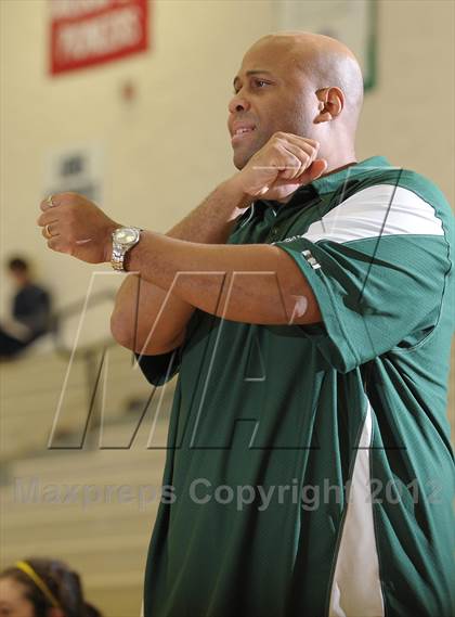 Thumbnail 3 in West Linn vs. Jesuit (Nike Interstate Shootout) photogallery.