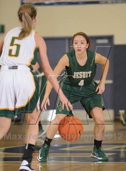 Thumbnail 2 in West Linn vs. Jesuit (Nike Interstate Shootout) photogallery.
