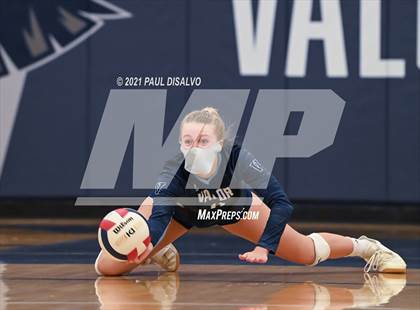 Thumbnail 3 in Arvada West @ Valor Christian photogallery.