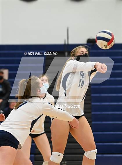 Thumbnail 3 in Arvada West @ Valor Christian photogallery.