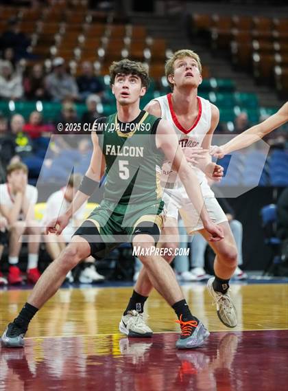 Thumbnail 1 in Falcon vs Montrose (CHSAA 5A Great 8) photogallery.