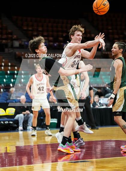 Thumbnail 1 in Falcon vs Montrose (CHSAA 5A Great 8) photogallery.