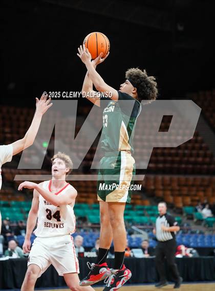 Thumbnail 2 in Falcon vs Montrose (CHSAA 5A Great 8) photogallery.