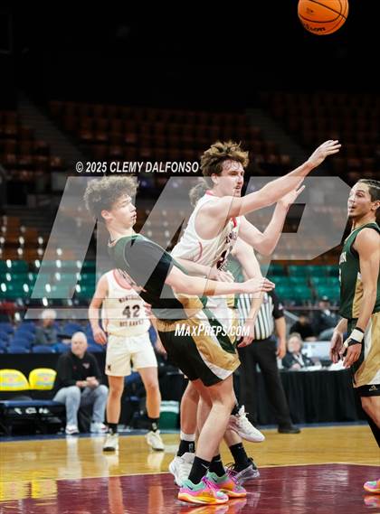 Thumbnail 2 in Falcon vs Montrose (CHSAA 5A Great 8) photogallery.