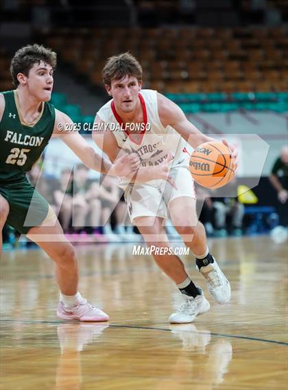Thumbnail 2 in Falcon vs Montrose (CHSAA 5A Great 8) photogallery.
