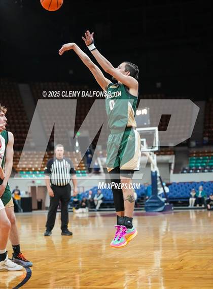 Thumbnail 2 in Falcon vs Montrose (CHSAA 5A Great 8) photogallery.