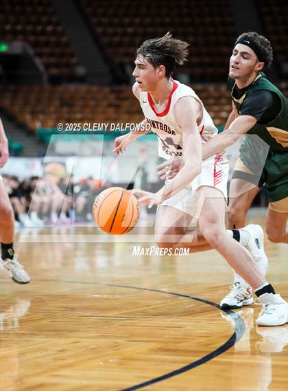 Thumbnail 2 in Falcon vs Montrose (CHSAA 5A Great 8) photogallery.