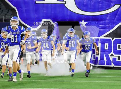 Thumbnail 1 in Stratford vs. Falls City (UIL Football 2A D1 Finals) photogallery.