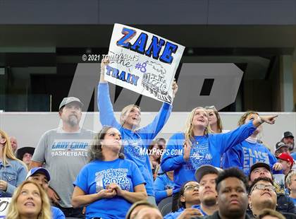 Thumbnail 3 in Stratford vs. Falls City (UIL Football 2A D1 Finals) photogallery.