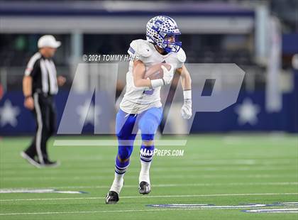 Thumbnail 1 in Stratford vs. Falls City (UIL Football 2A D1 Finals) photogallery.