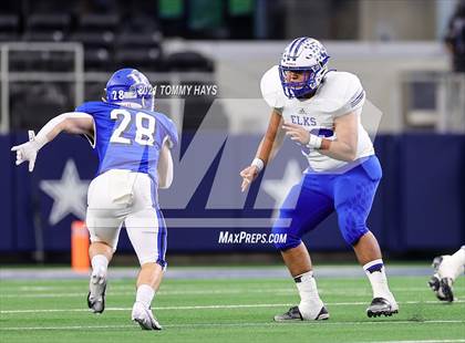 Thumbnail 3 in Stratford vs. Falls City (UIL Football 2A D1 Finals) photogallery.