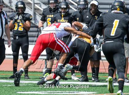 Thumbnail 1 in Edison vs. Brophy College Prep (Under Armour Brothers In Arms Classic) photogallery.