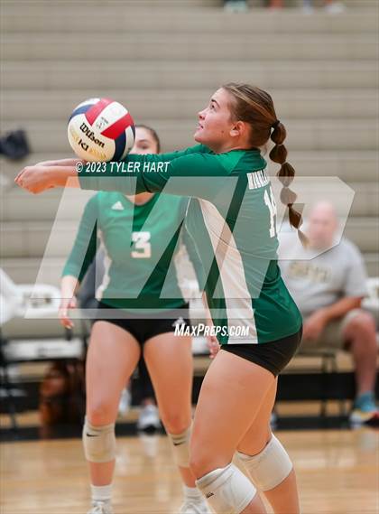 Thumbnail 2 in Crown Point vs. Floyd Central photogallery.