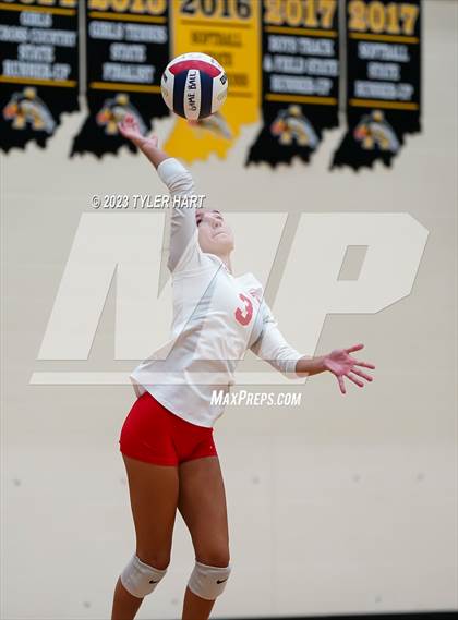 Thumbnail 3 in Crown Point vs. Floyd Central photogallery.