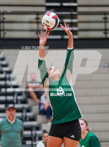 Thumbnail 1 in Crown Point vs. Floyd Central photogallery.