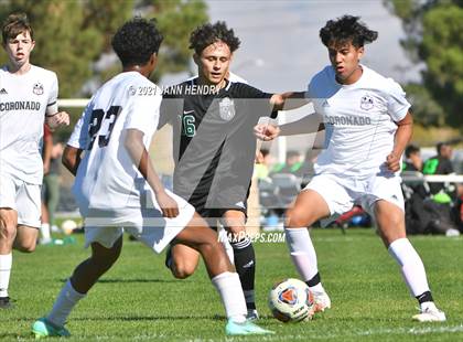 Thumbnail 1 in Coronado vs. Palo Verde (Class 5A Southern Section FINAL) photogallery.