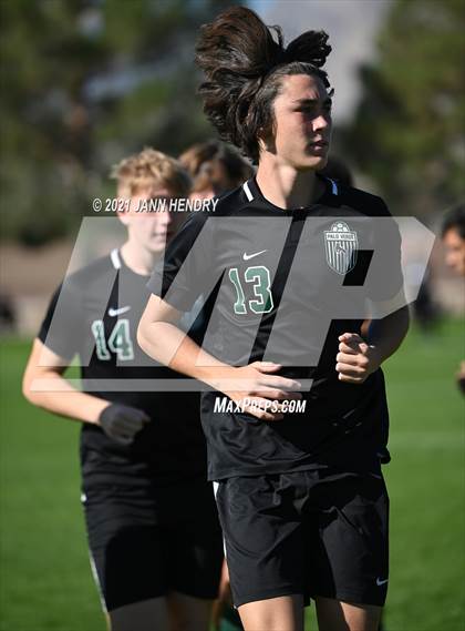 Thumbnail 2 in Coronado vs. Palo Verde (Class 5A Southern Section FINAL) photogallery.