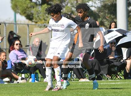 Thumbnail 3 in Coronado vs. Palo Verde (Class 5A Southern Section FINAL) photogallery.