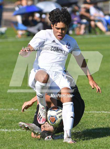 Thumbnail 3 in Coronado vs. Palo Verde (Class 5A Southern Section FINAL) photogallery.