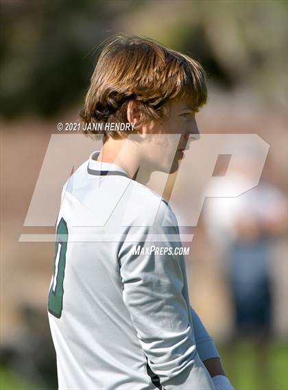 Thumbnail 1 in Coronado vs. Palo Verde (Class 5A Southern Section FINAL) photogallery.