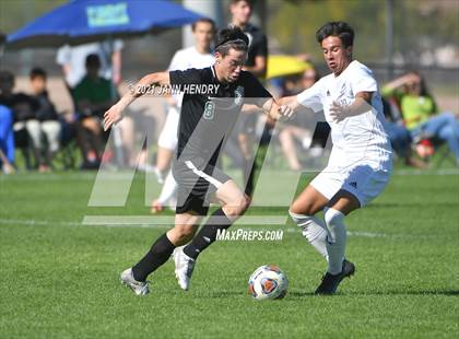 Thumbnail 1 in Coronado vs. Palo Verde (Class 5A Southern Section FINAL) photogallery.