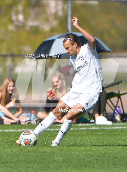 Thumbnail 1 in Coronado vs. Palo Verde (Class 5A Southern Section FINAL) photogallery.