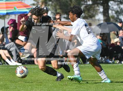 Thumbnail 2 in Coronado vs. Palo Verde (Class 5A Southern Section FINAL) photogallery.