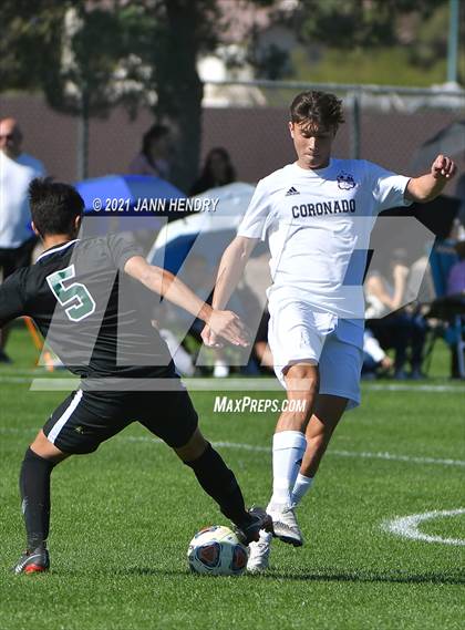 Thumbnail 2 in Coronado vs. Palo Verde (Class 5A Southern Section FINAL) photogallery.