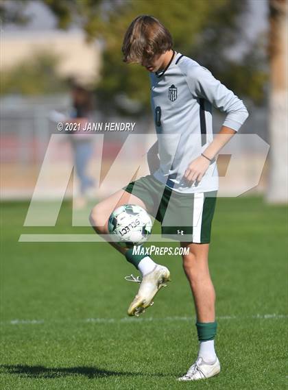 Thumbnail 1 in Coronado vs. Palo Verde (Class 5A Southern Section FINAL) photogallery.