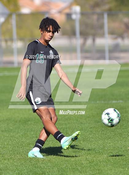Thumbnail 2 in Coronado vs. Palo Verde (Class 5A Southern Section FINAL) photogallery.