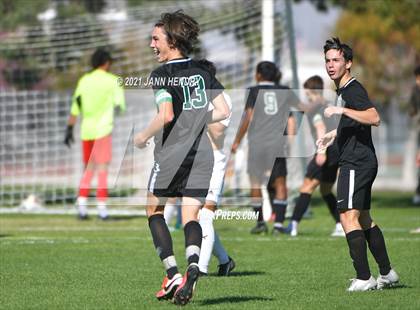 Thumbnail 3 in Coronado vs. Palo Verde (Class 5A Southern Section FINAL) photogallery.