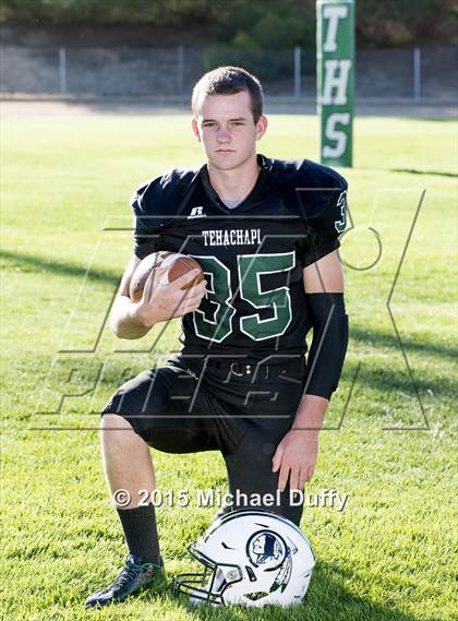 Thumbnail 1 in Tehachapi High School Varsity Football Individuals photogallery.