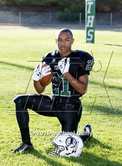Thumbnail 1 in Tehachapi High School Varsity Football Individuals photogallery.