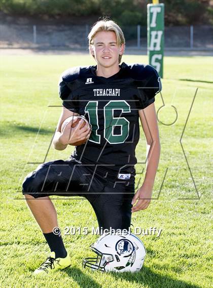 Thumbnail 1 in Tehachapi High School Varsity Football Individuals photogallery.