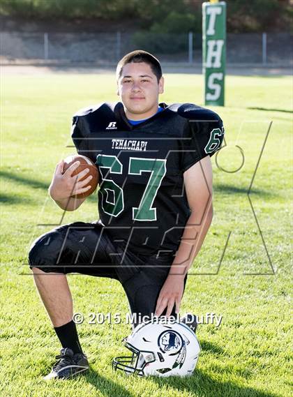 Thumbnail 2 in Tehachapi High School Varsity Football Individuals photogallery.