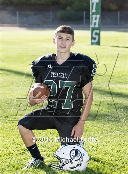 Thumbnail 3 in Tehachapi High School Varsity Football Individuals photogallery.