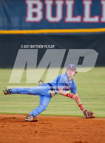 Thumbnail 3 in South View @ Terry Sanford photogallery.