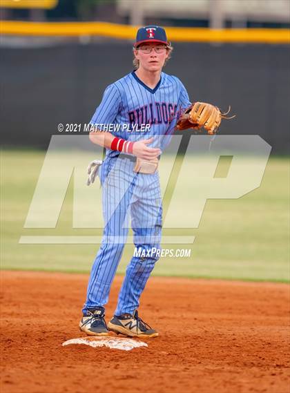 Thumbnail 1 in South View @ Terry Sanford photogallery.