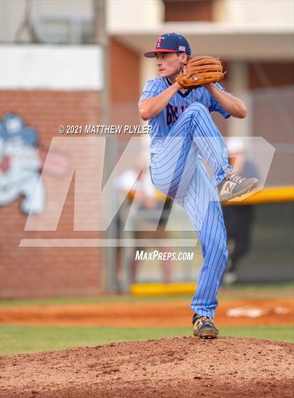 Thumbnail 2 in South View @ Terry Sanford photogallery.