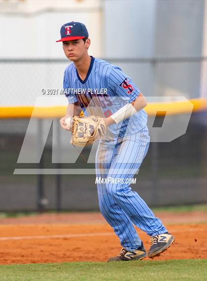 Thumbnail 3 in South View @ Terry Sanford photogallery.