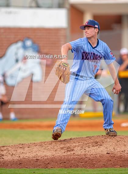 Thumbnail 3 in South View @ Terry Sanford photogallery.